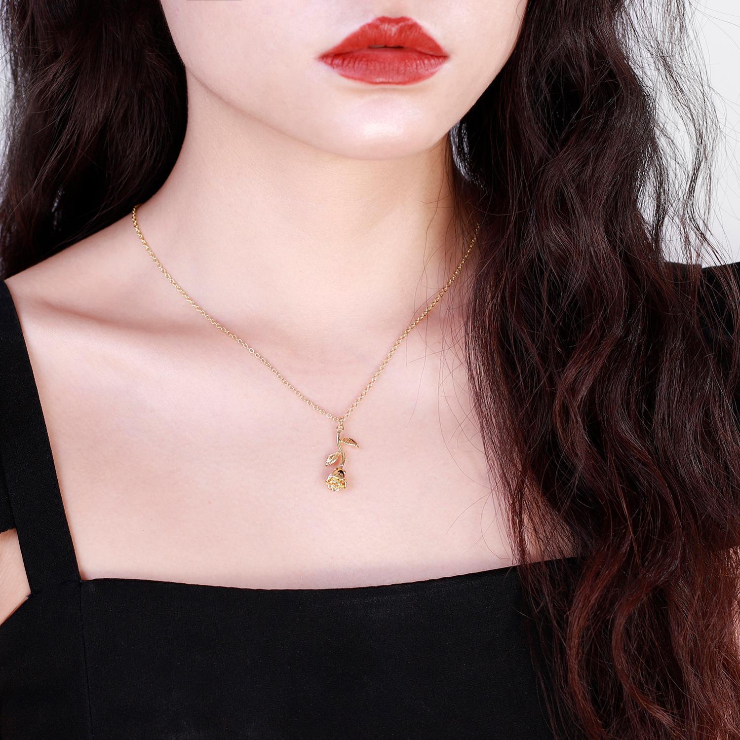 Rose Necklace